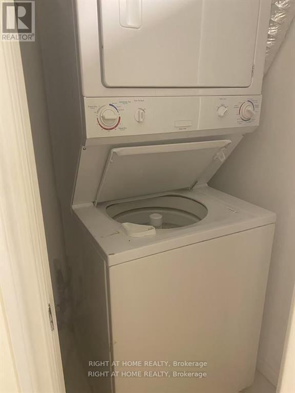 1212 - 120 Grant Carman Drive, Ottawa, ON - Indoor Photo Showing Laundry Room