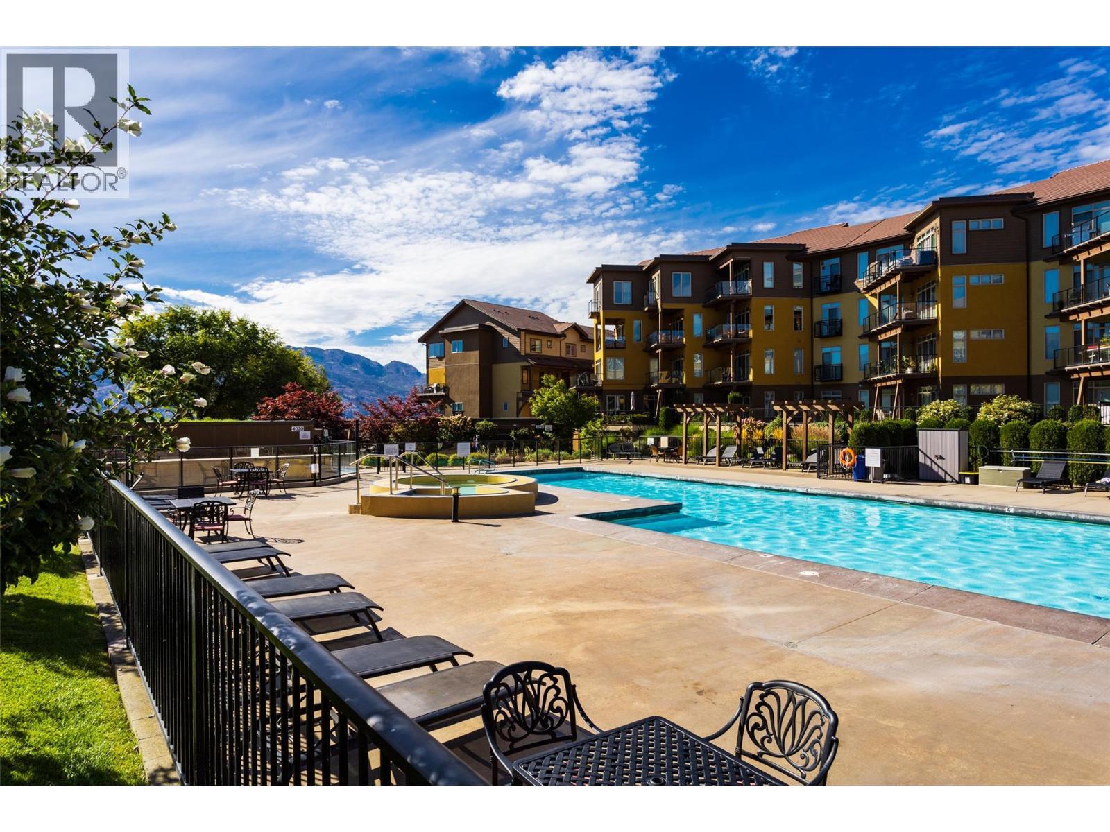4032 Pritchard Drive N Unit# 5109, West Kelowna, BC - Outdoor With In Ground Pool