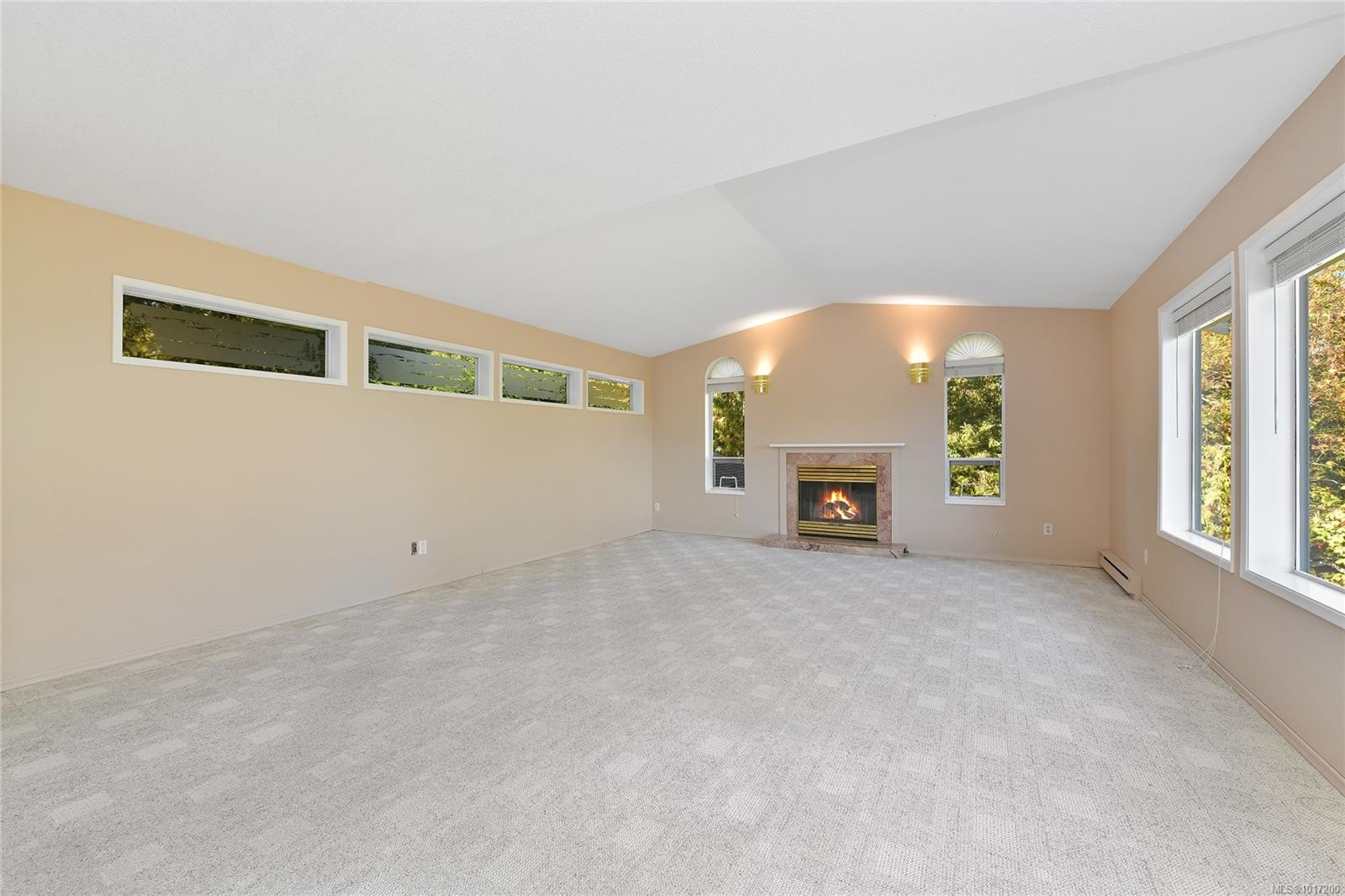 1470 Honeysuckle Pl, North Saanich, BC