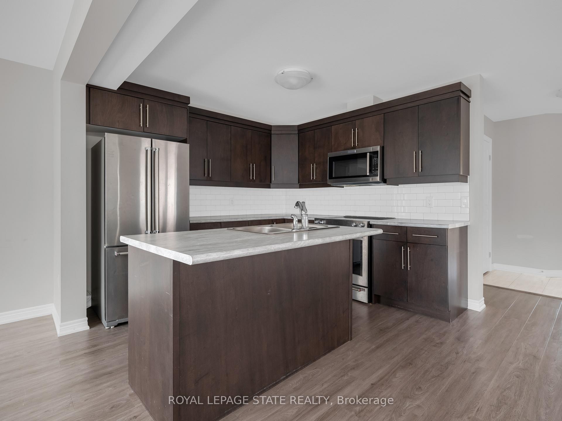 9573 Tallgrass Avenue, Niagara Falls, ON