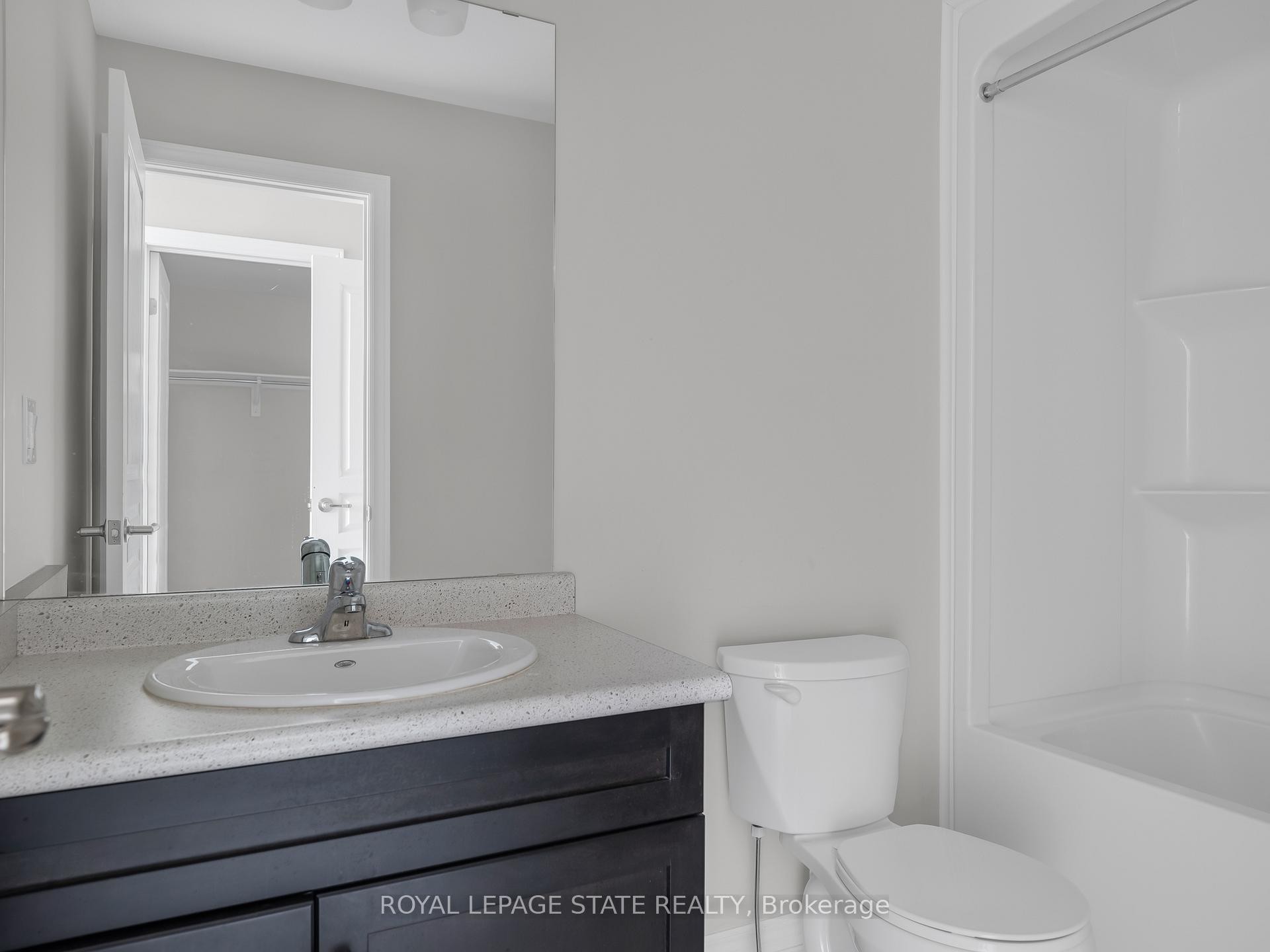 9573 Tallgrass Avenue, Niagara Falls, ON