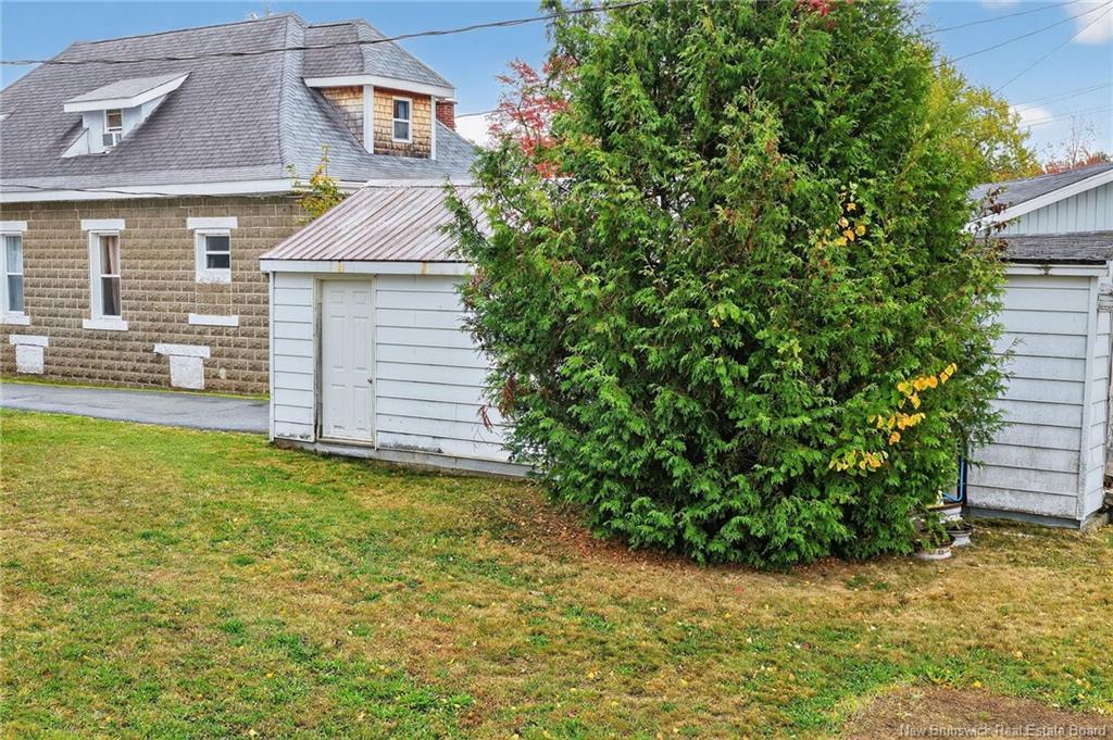 77 Carleton St, Rogersville, NB