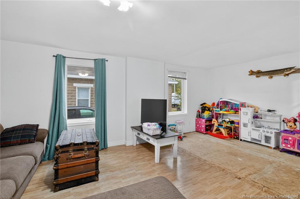 77 Carleton St, Rogersville, NB