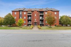 101-97 Rue Ernest-Gaboury Gatineau (Gatineau), QC J8V 0G2