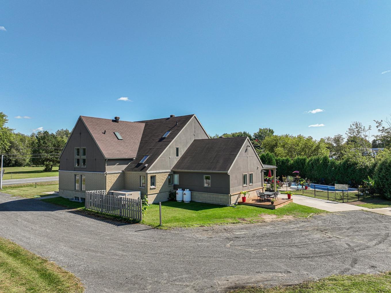 Stationnement - 1424 Ch. Des Patriotes, Sorel-Tracy, QC - Outdoor