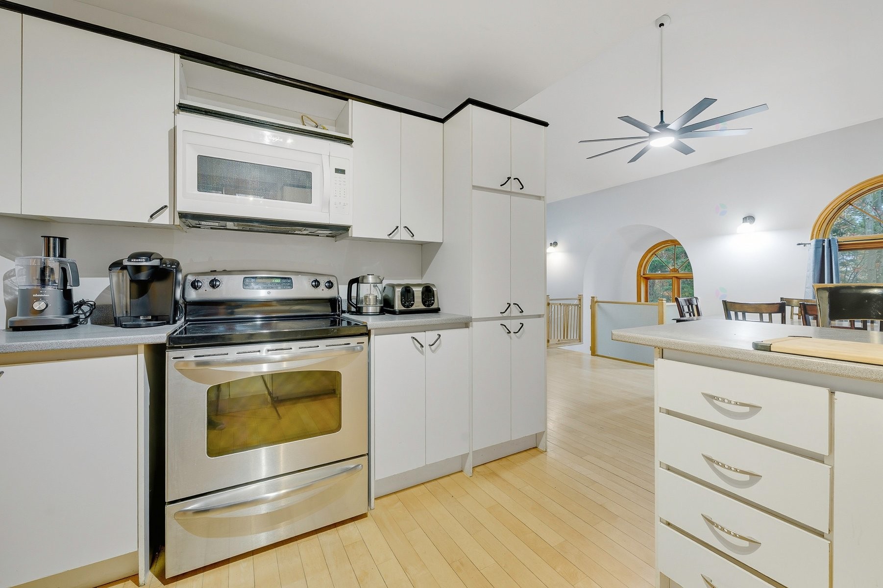 Kitchen - 870A Rue De L'Olympiade, Sainte-Adèle, QC - Indoor Photo Showing Kitchen