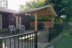 Great deck with covered area -