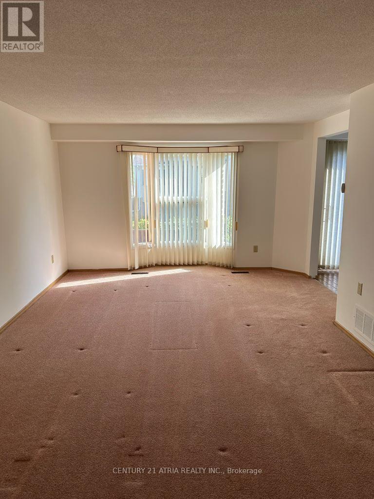 85 Sandyhook Square, Toronto, ON - Indoor Photo Showing Other Room