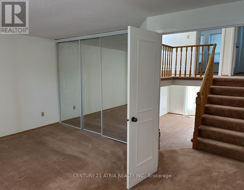 85 Sandyhook Square, Toronto, ON - Indoor Photo Showing Other Room