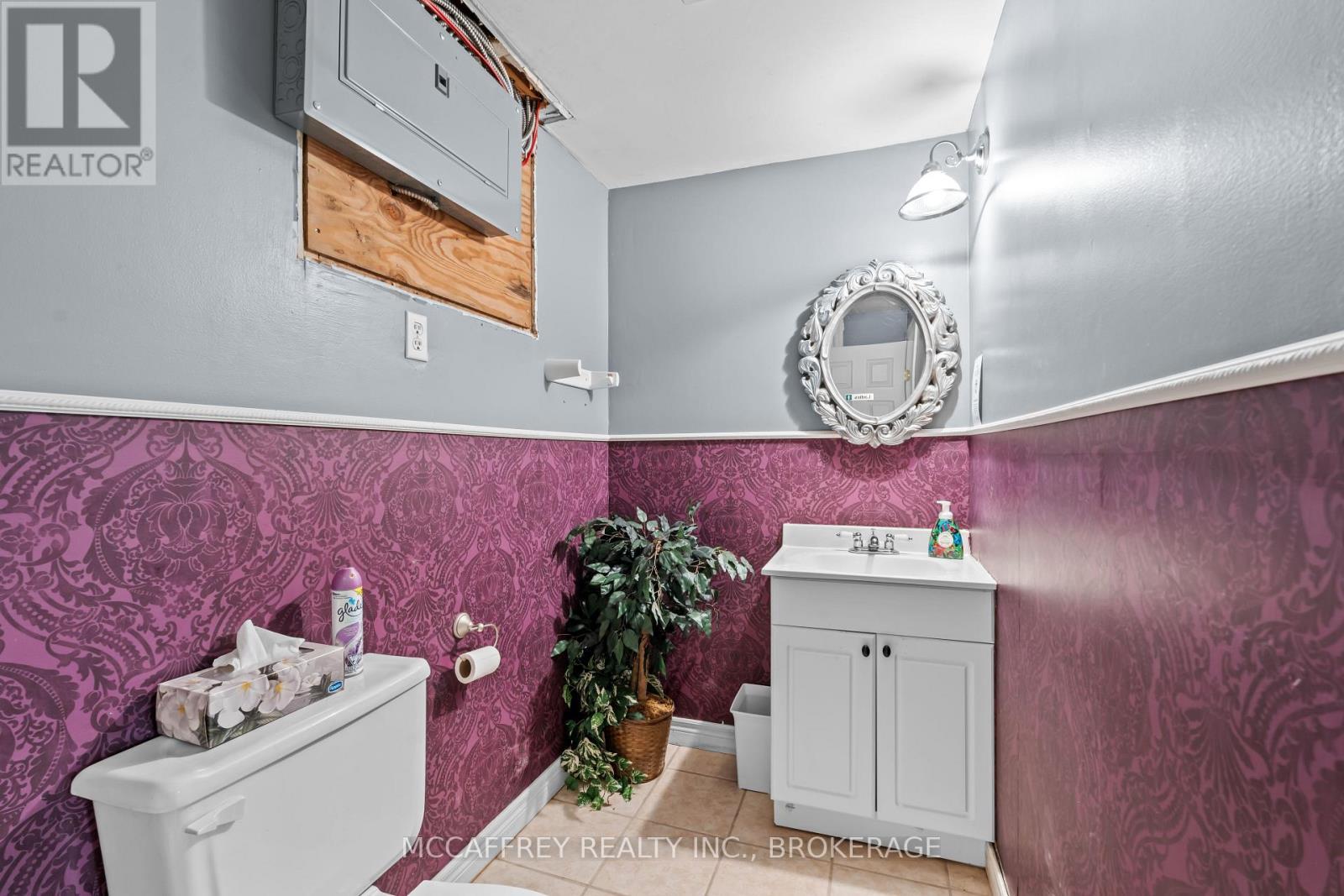 4 Neely Street, Stone Mills, ON - Indoor Photo Showing Bathroom