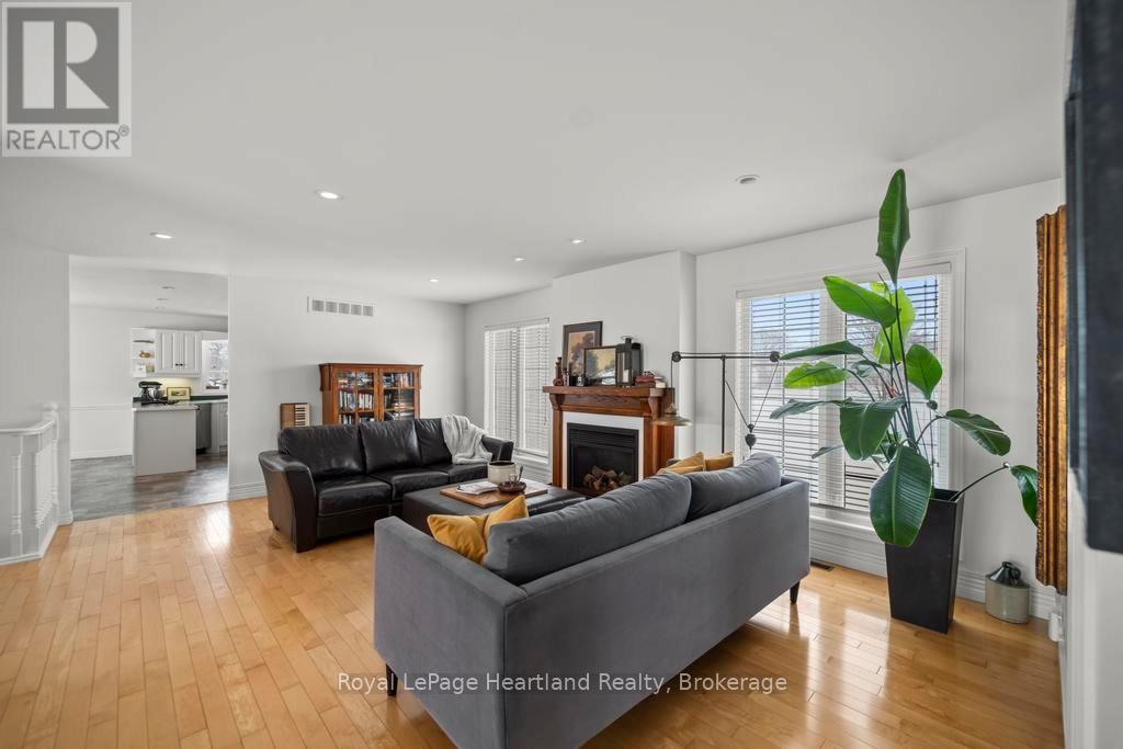 81572 Lucknow Line, Ashfield-Colborne-Wawanosh (Colborne), ON