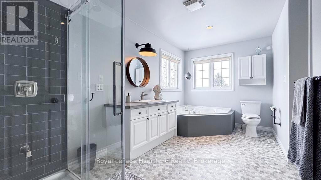 81572 Lucknow Line, Ashfield-Colborne-Wawanosh (Colborne), ON