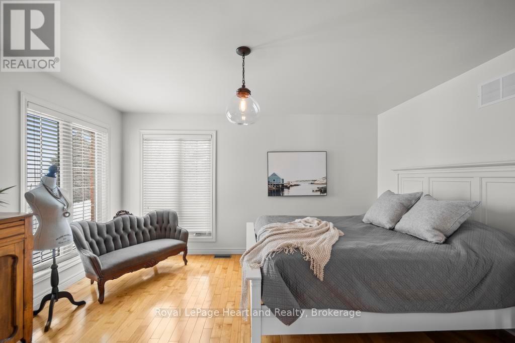 81572 Lucknow Line, Ashfield-Colborne-Wawanosh (Colborne), ON