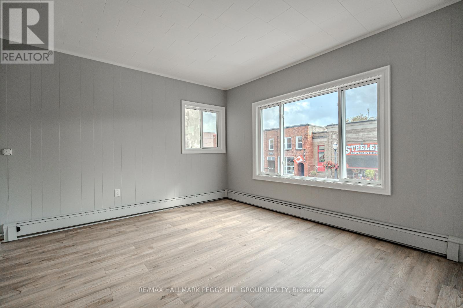 30 Queen Street W, Springwater, ON