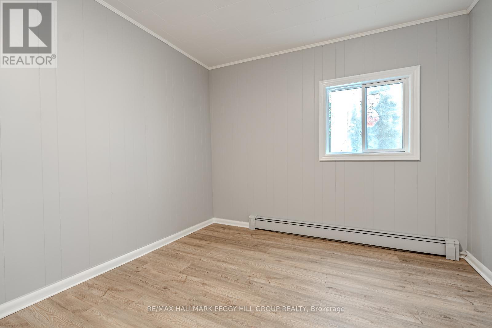 30 Queen Street W, Springwater, ON