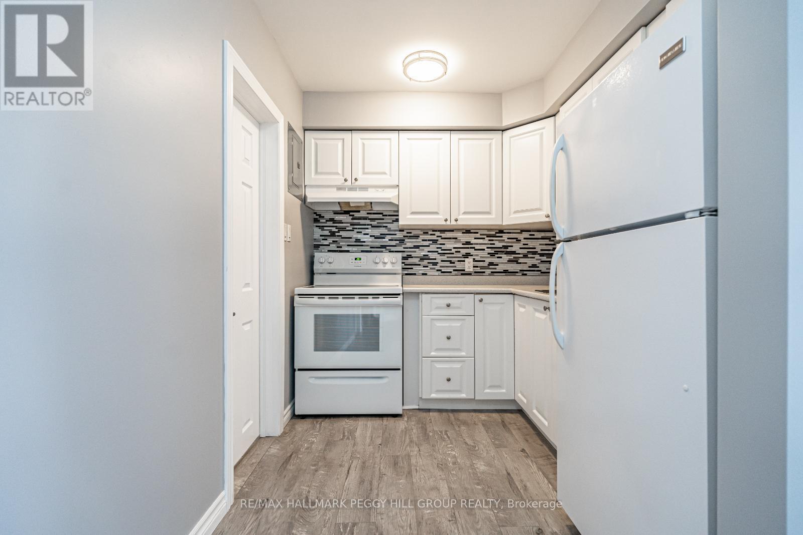 30 Queen Street W, Springwater, ON