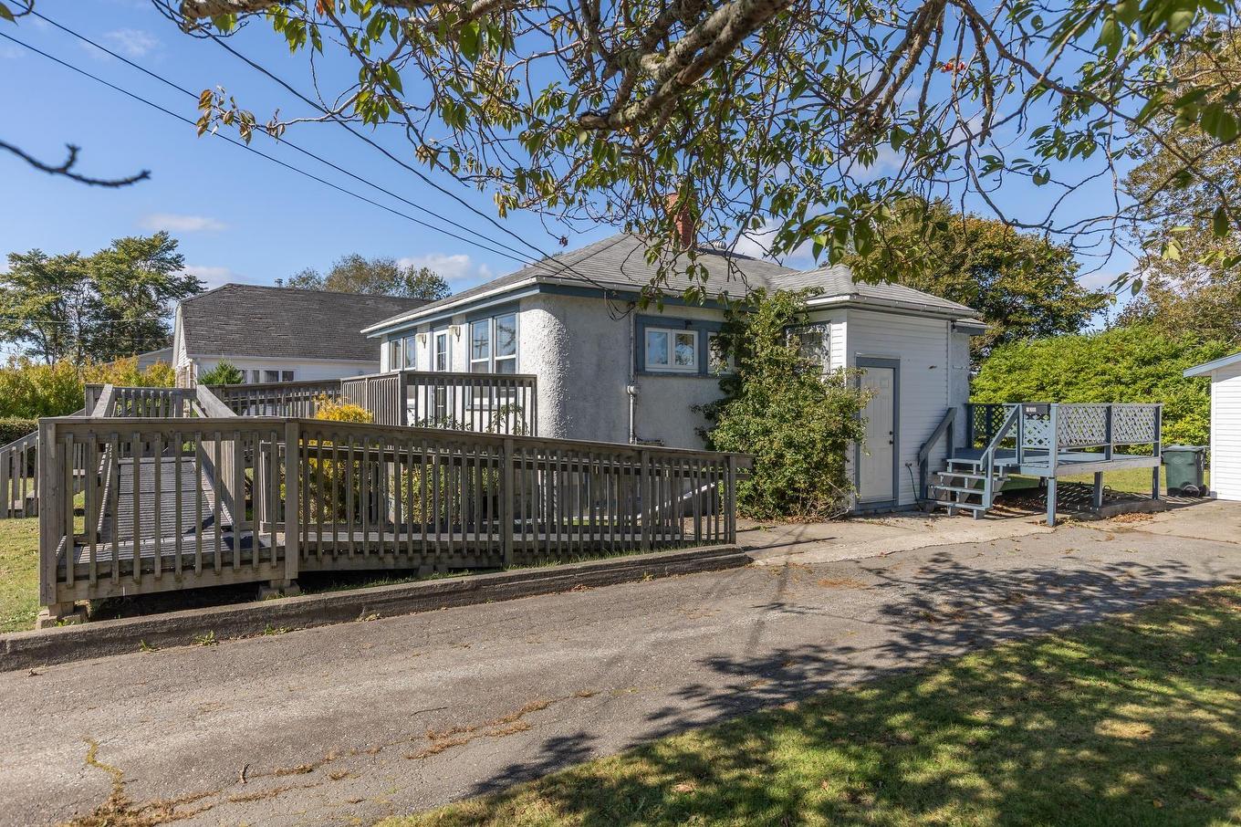 120 Parade Street, Yarmouth, NS