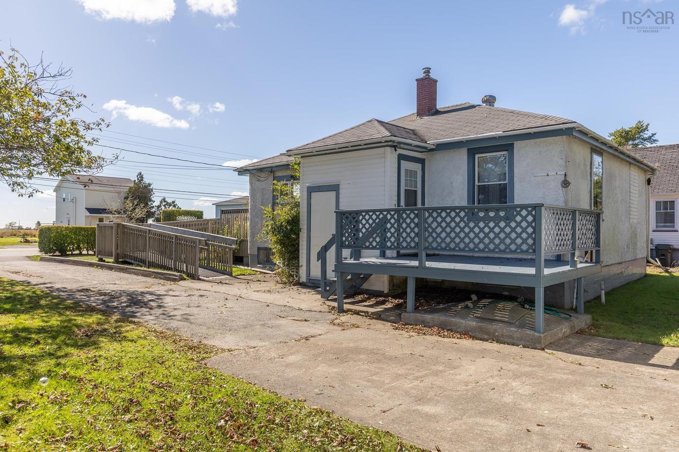 120 Parade Street, Yarmouth, NS