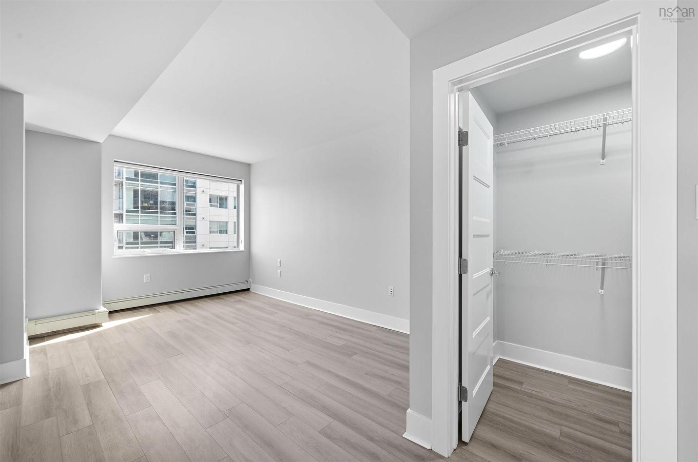 502 15 Kings Wharf Place, Dartmouth, NS