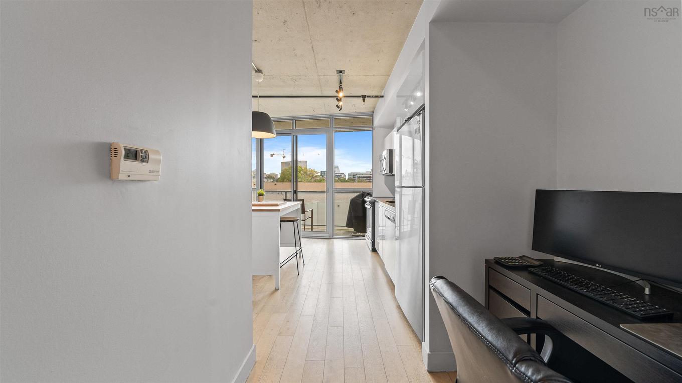406 1065 Barrington Street, Halifax, NS