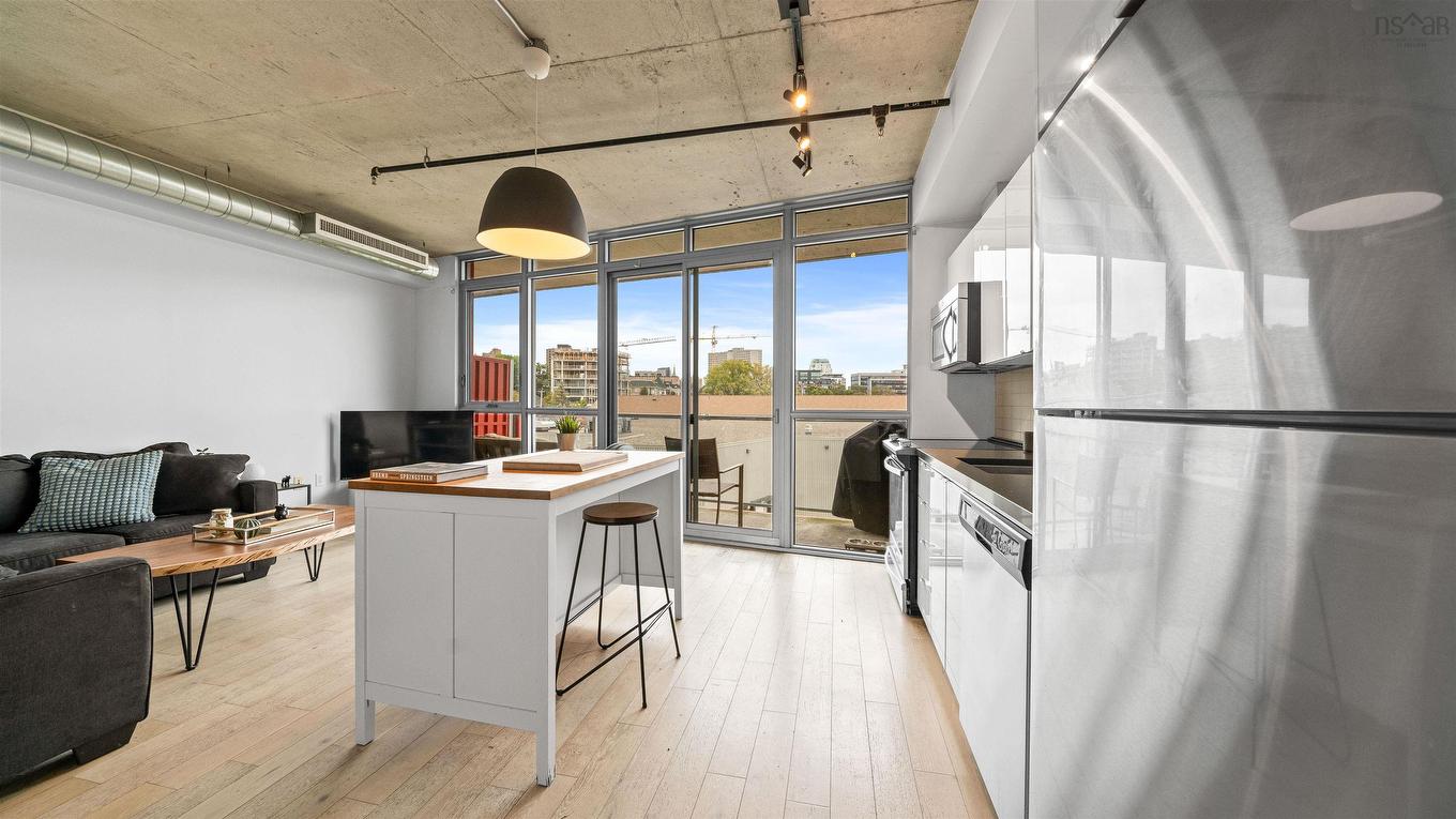 406 1065 Barrington Street, Halifax, NS