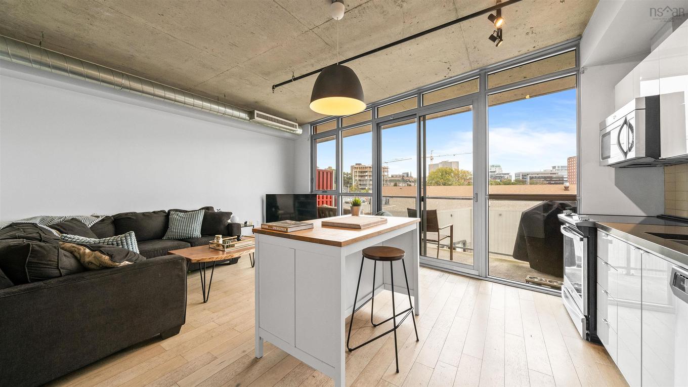 406 1065 Barrington Street, Halifax, NS