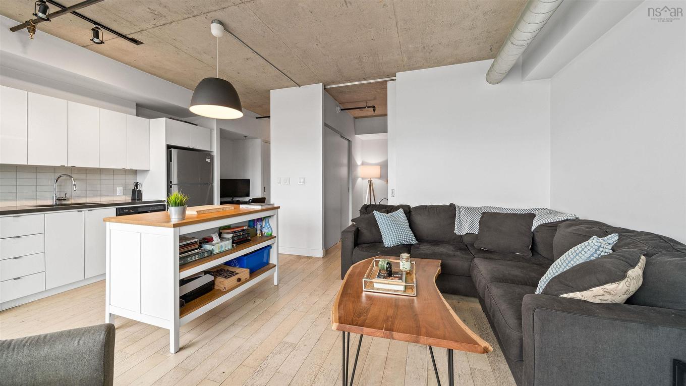 406 1065 Barrington Street, Halifax, NS