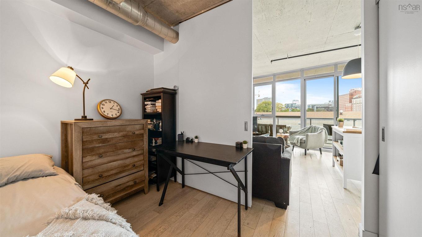 406 1065 Barrington Street, Halifax, NS