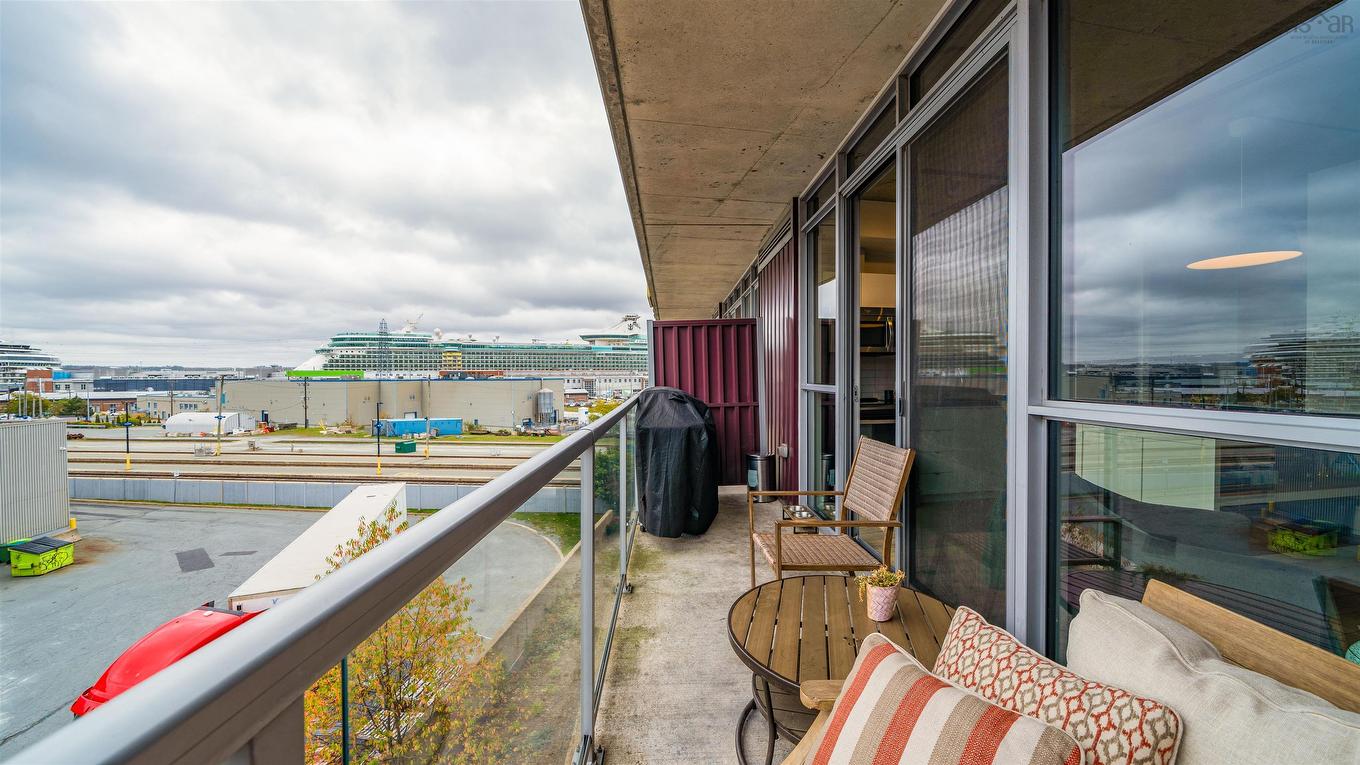 406 1065 Barrington Street, Halifax, NS