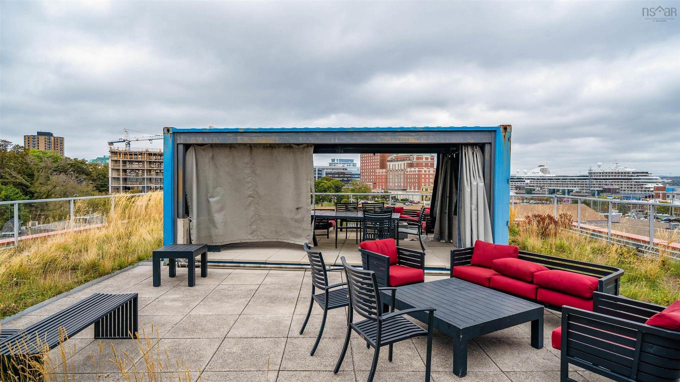 406 1065 Barrington Street, Halifax, NS