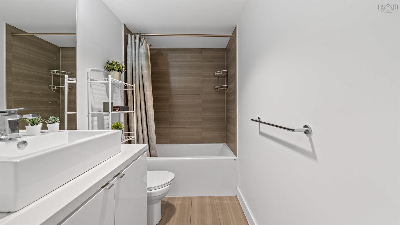 406 1065 Barrington Street, Halifax, NS