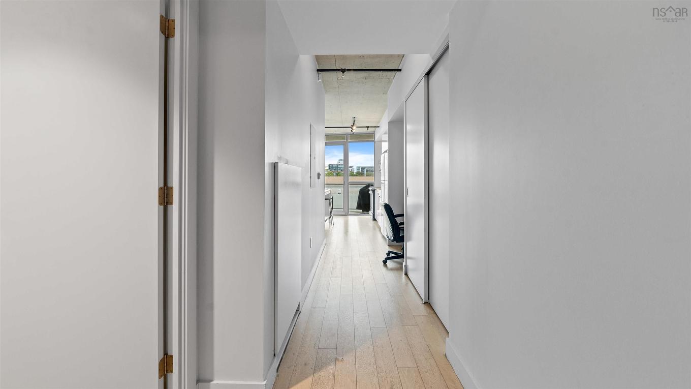 406 1065 Barrington Street, Halifax, NS