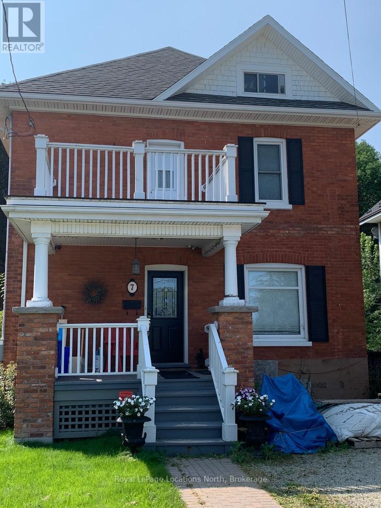 7 Edwin Street W, Meaford, ON - Outdoor