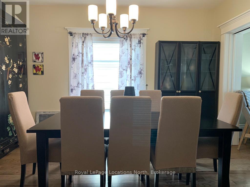 7 Edwin Street W, Meaford, ON - Indoor Photo Showing Dining Room