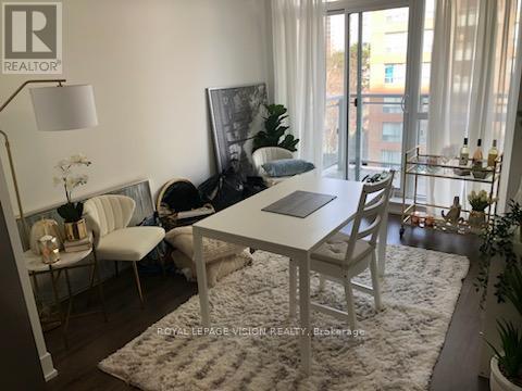 517 - 68 Merton Street, Toronto, ON - Indoor Photo Showing Other Room