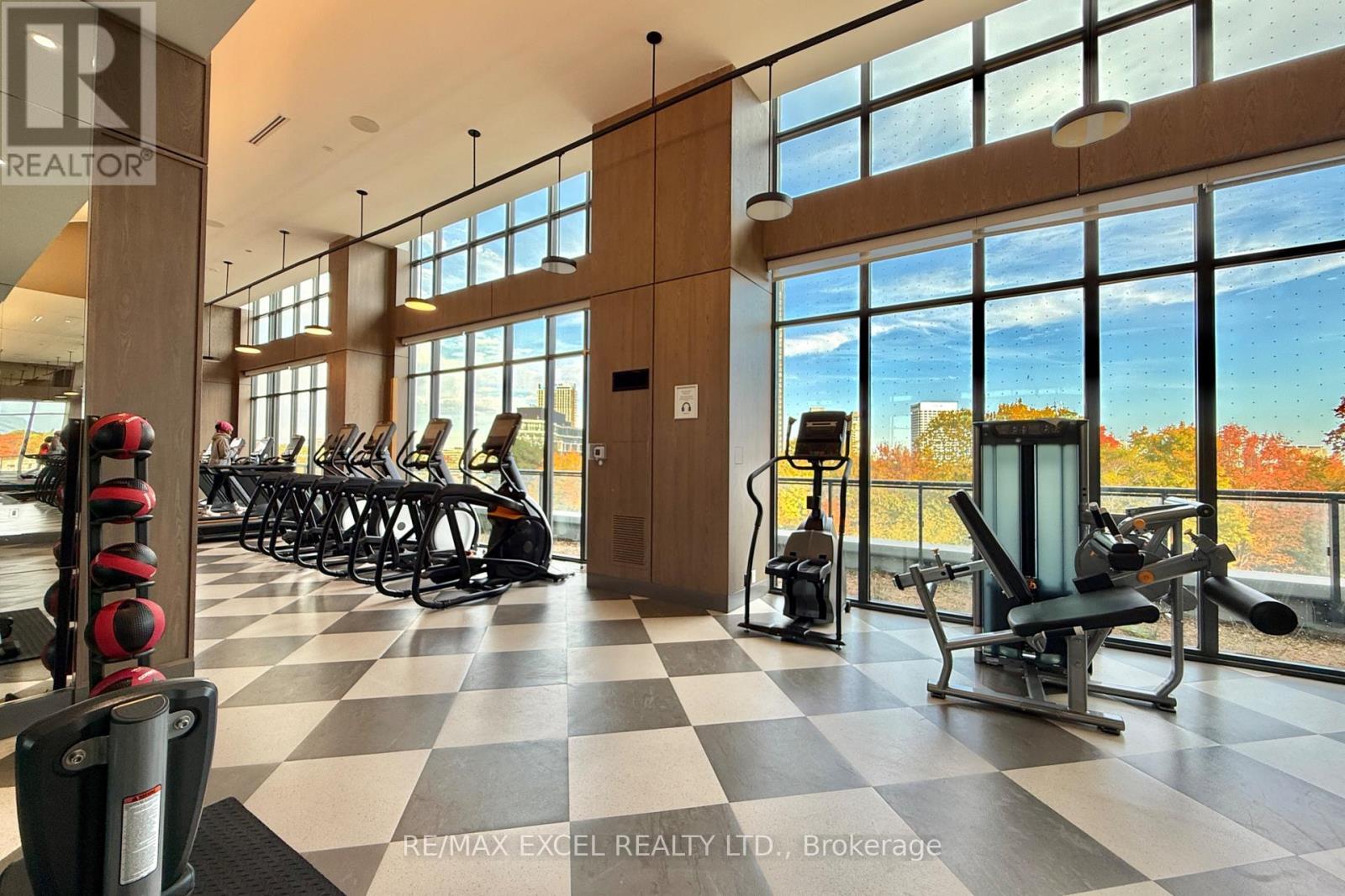3409 - 30 Inn On The Park Drive, Toronto, ON - Indoor Photo Showing Gym Room