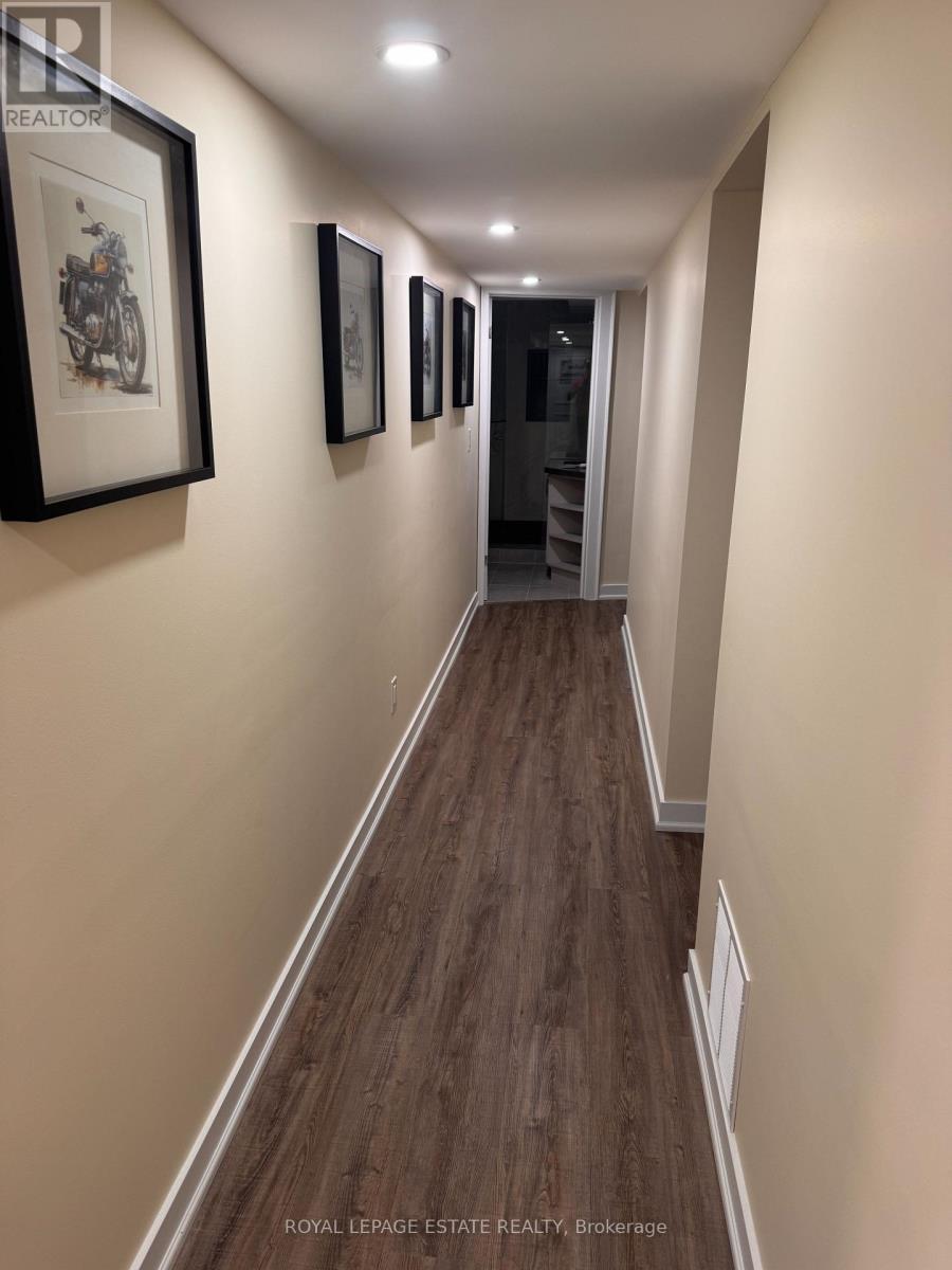 Hall - 5 Barlow Road, Toronto, ON - Indoor Photo Showing Other Room