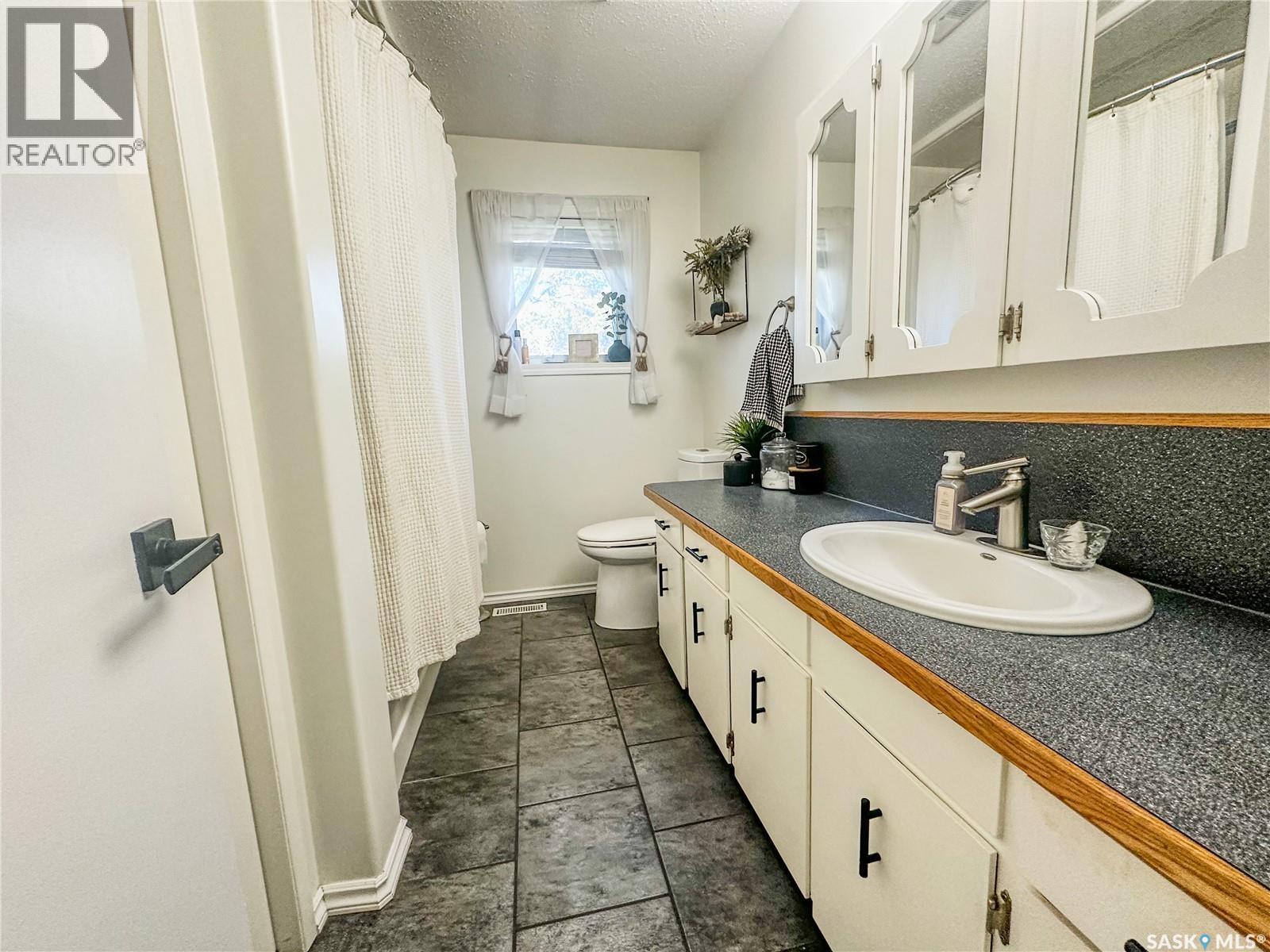Langenburg Churchbridge Acreage, Langenburg Rm No. 181, SK - Indoor Photo Showing Bathroom