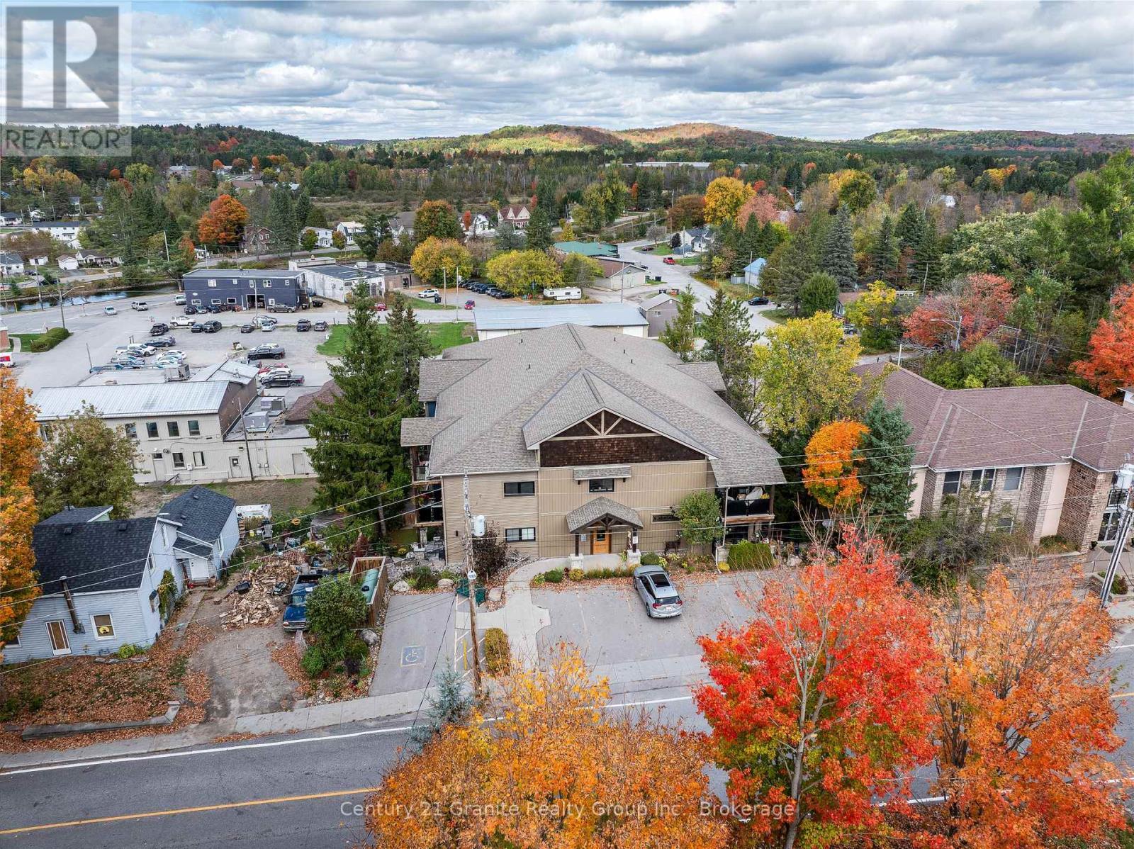 101 - 9 Newcastle Street, Minden Hills (Minden), ON - Outdoor With View