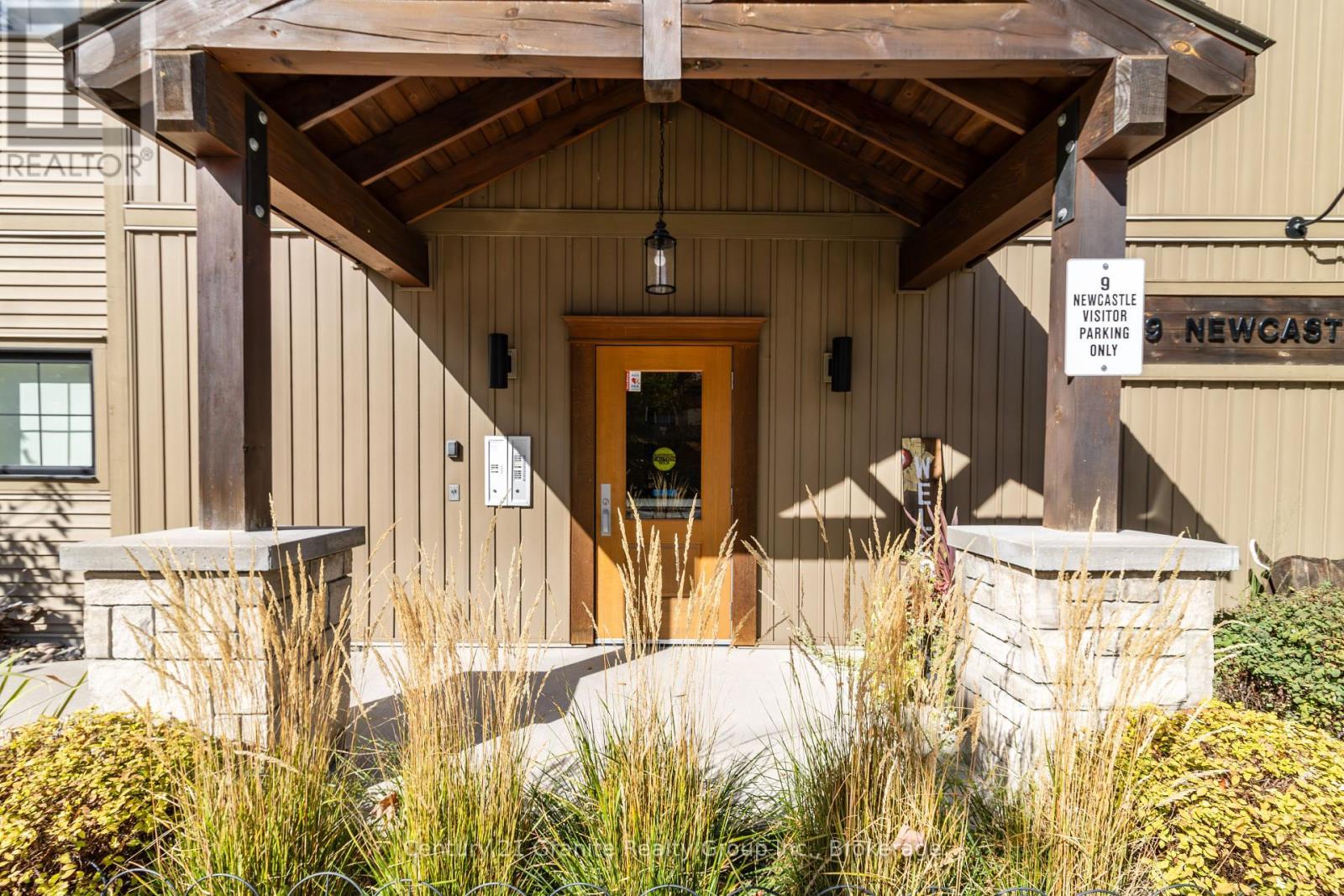 101 - 9 Newcastle Street, Minden Hills (Minden), ON - Outdoor