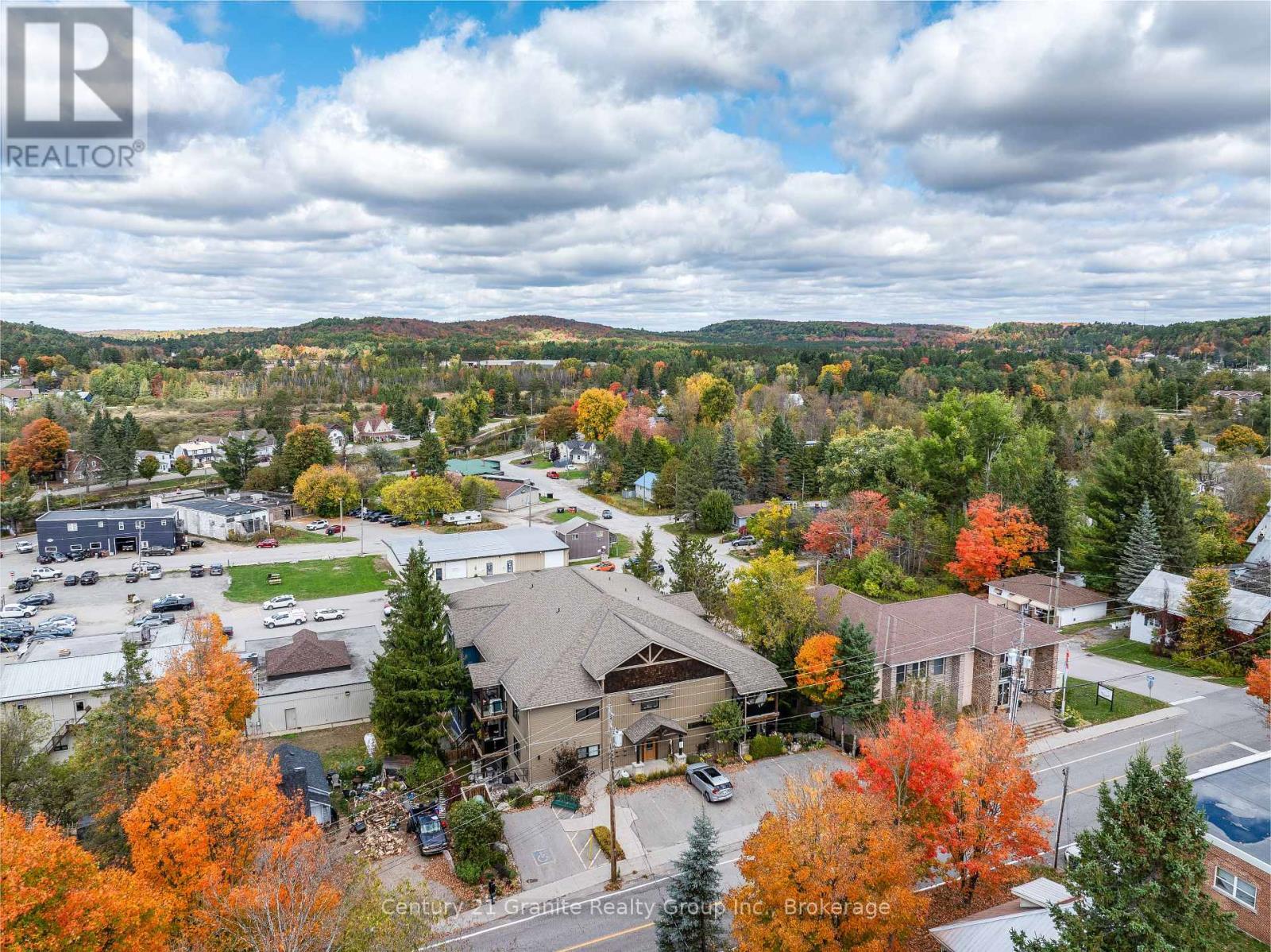 101 - 9 Newcastle Street, Minden Hills (Minden), ON - Outdoor With View