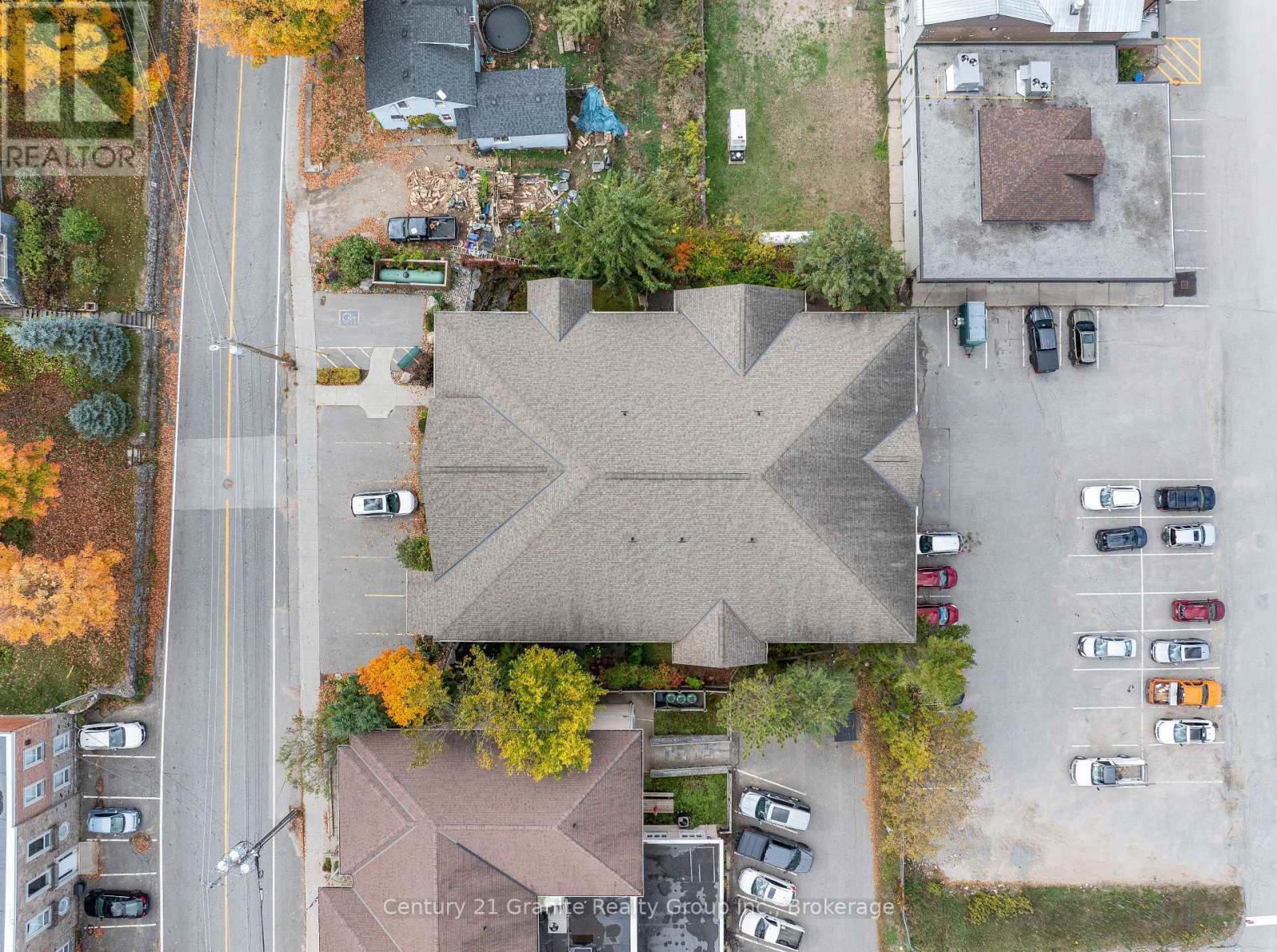 101 - 9 Newcastle Street, Minden Hills (Minden), ON - Outdoor