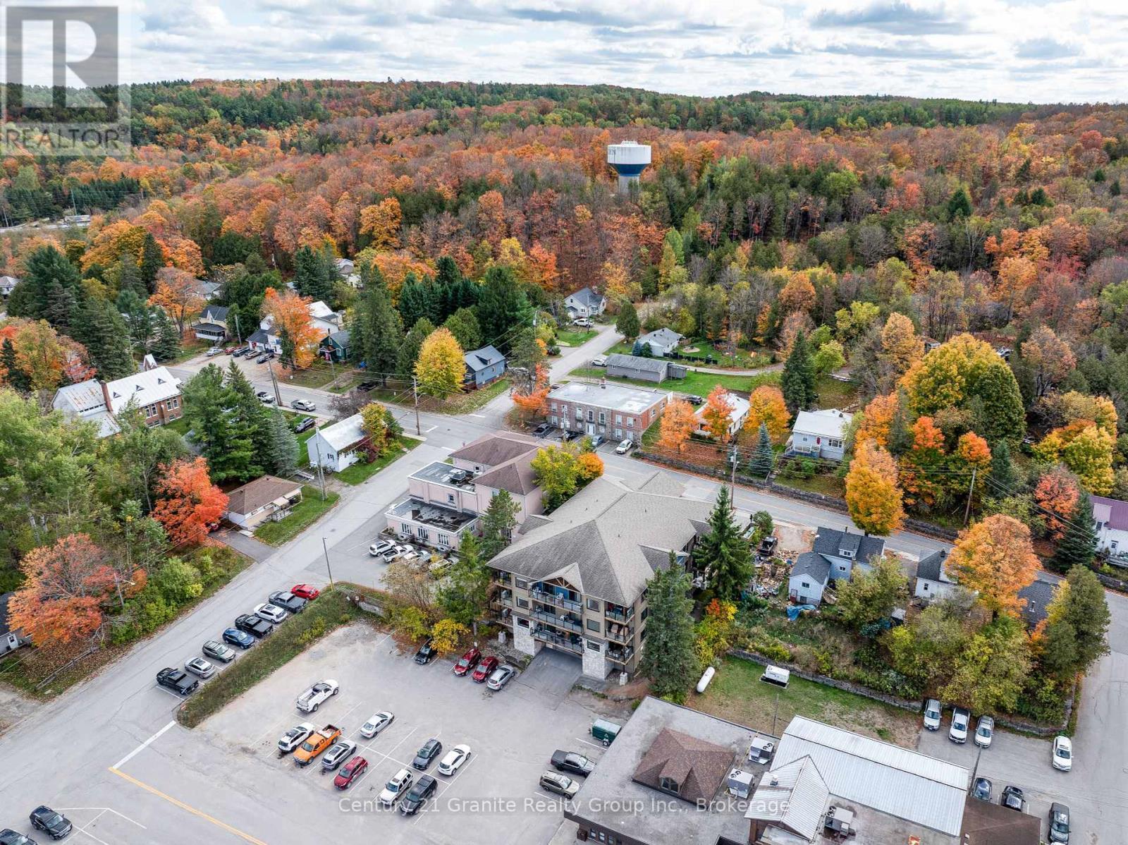 101 - 9 Newcastle Street, Minden Hills (Minden), ON - Outdoor With View