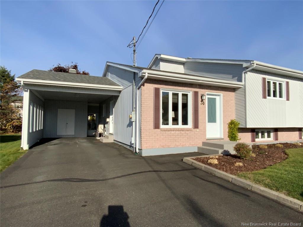 30 Dr. Gaudreau Ave, Edmundston, NB