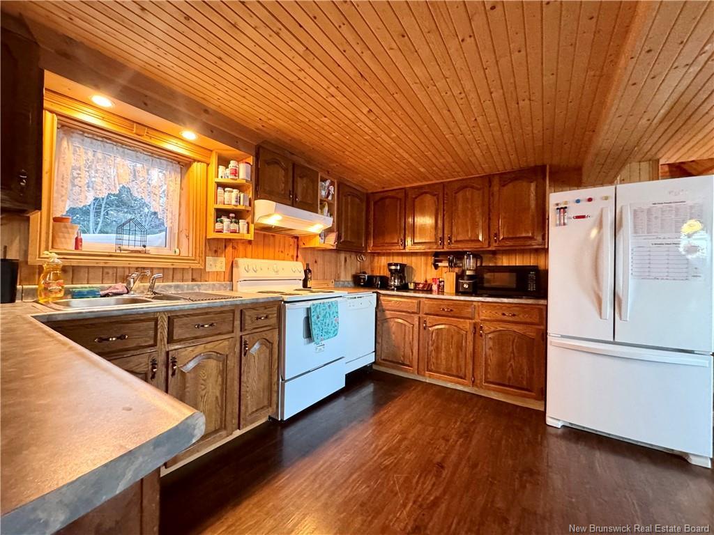 5502 Centrale St, Lac Baker, NB