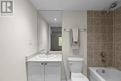 ensuite -