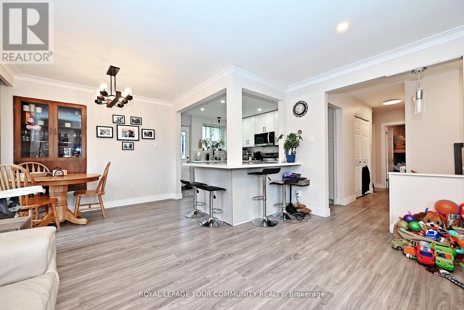 39 Penworth Road, Toronto, ON - Indoor