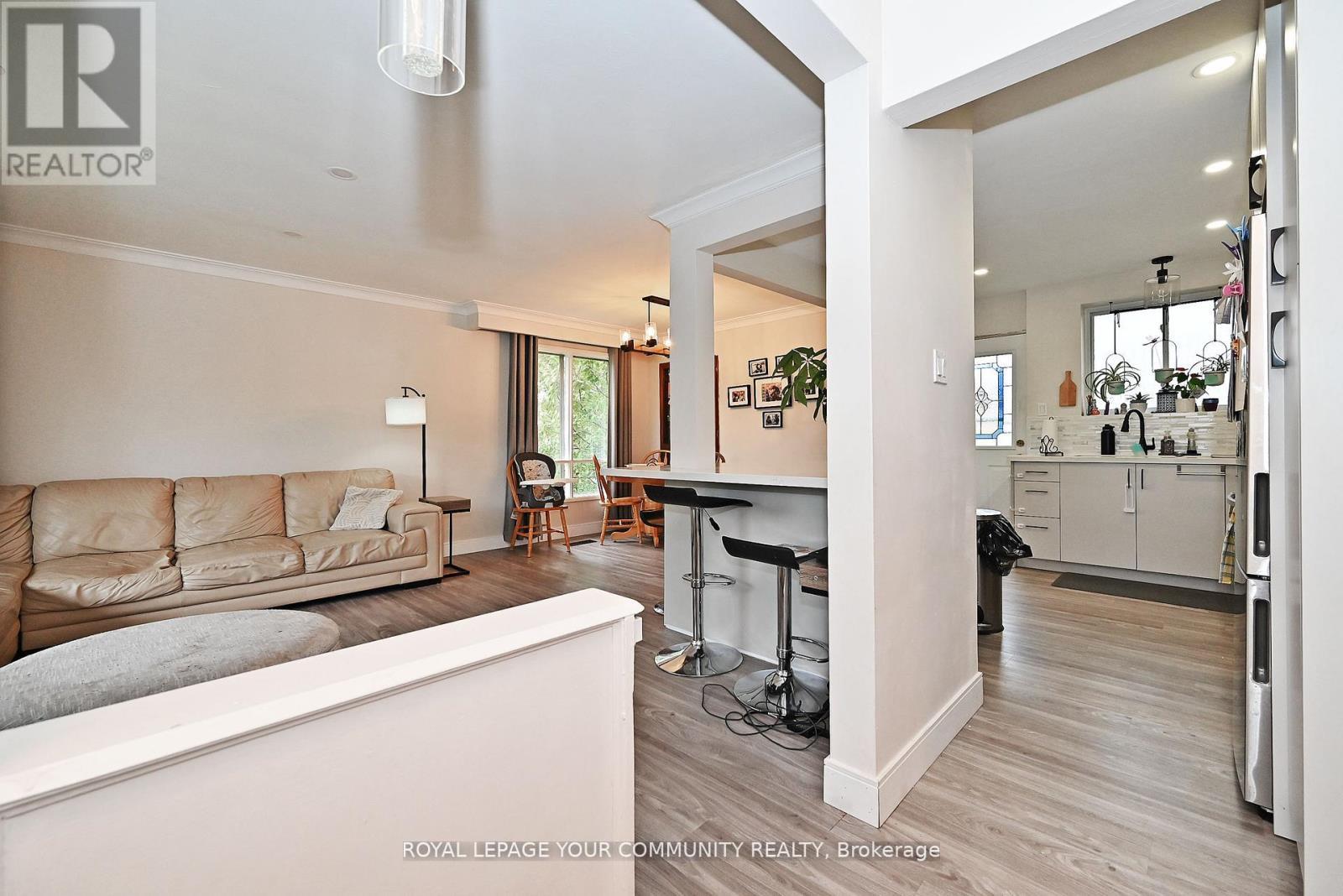 39 Penworth Road, Toronto, ON - Indoor