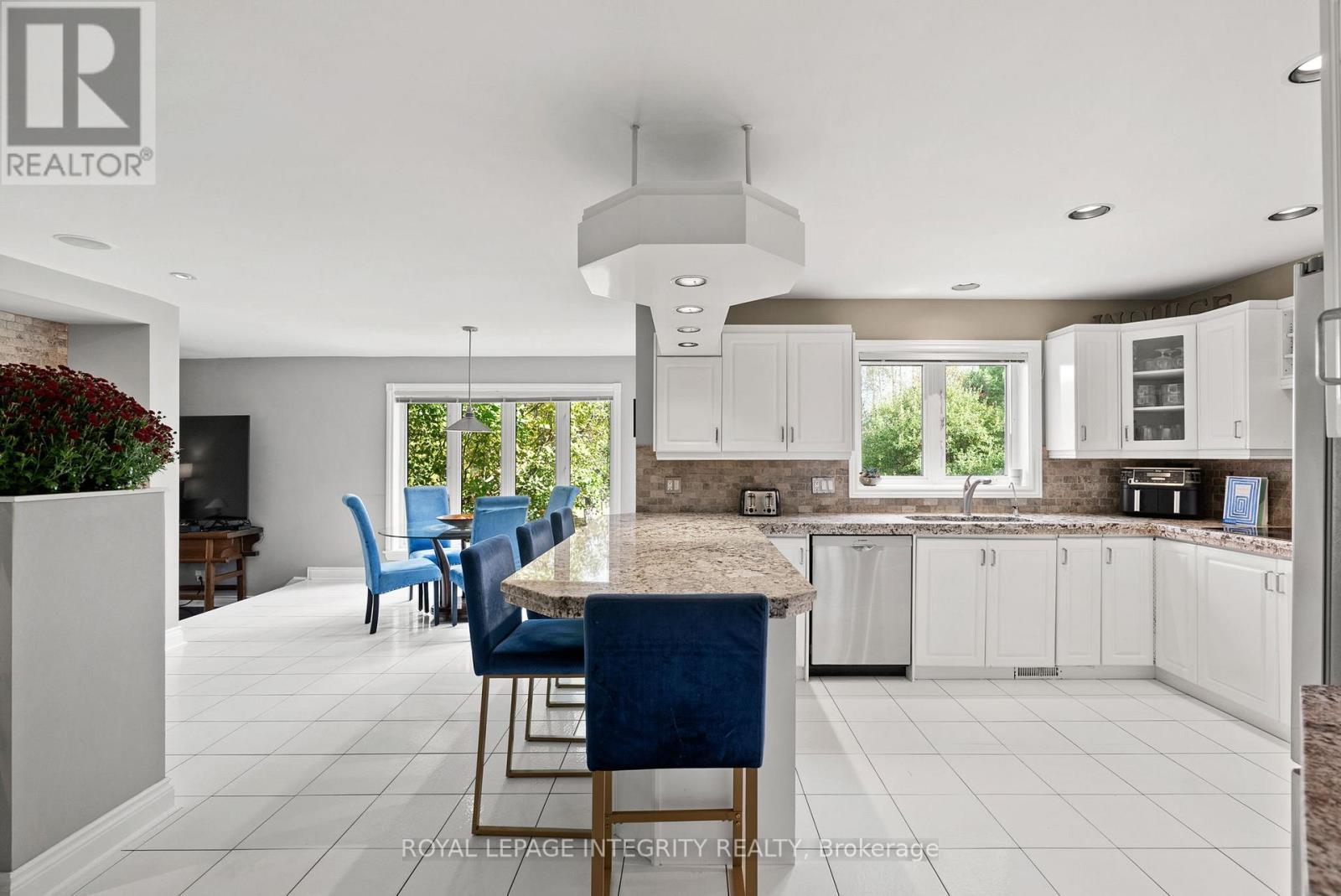 Granite Countertops & Travertine Backsplash 2011 - 6 Marchbrook Circle, Ottawa, ON - Indoor Photo Showing Kitchen