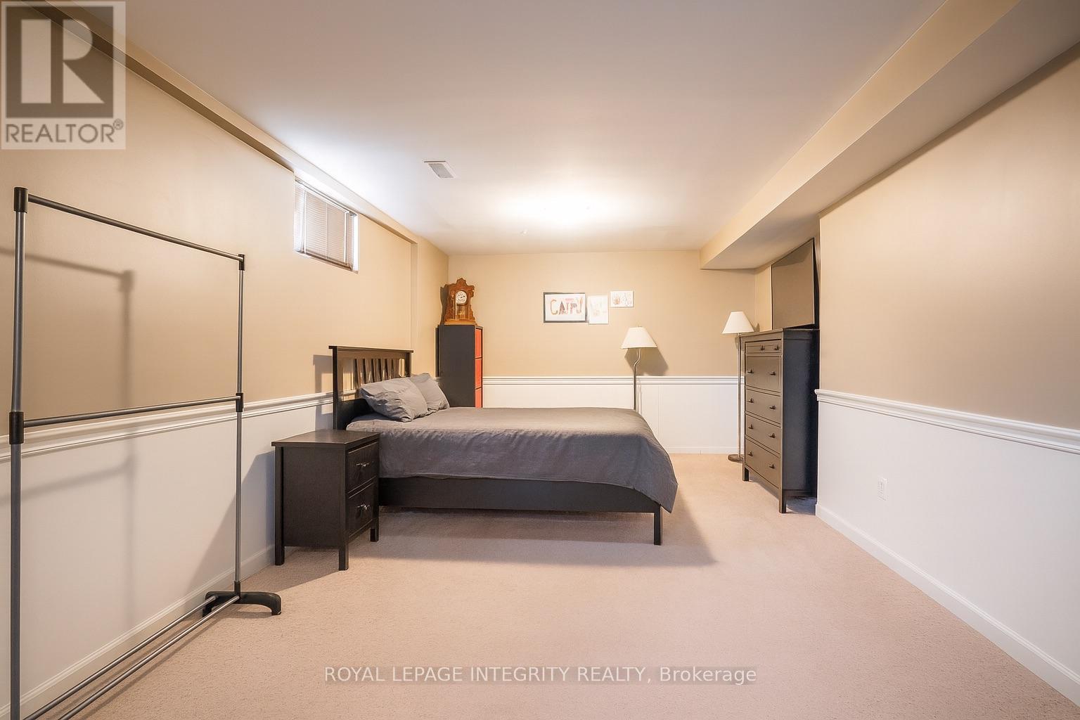 6 Marchbrook Circle, Ottawa, ON - Indoor